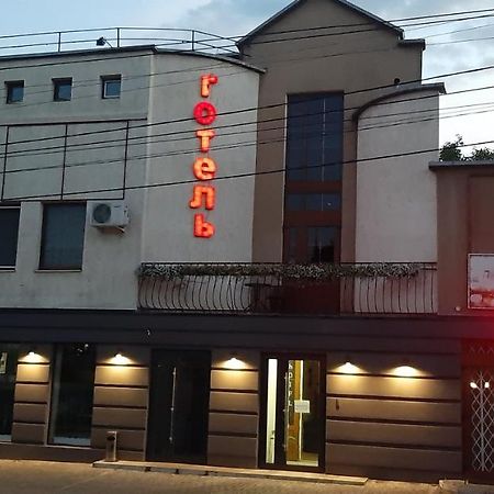 Inn Sport Chernivtsi Exterior photo